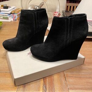 Jessica Simpson black suede wedge booties
